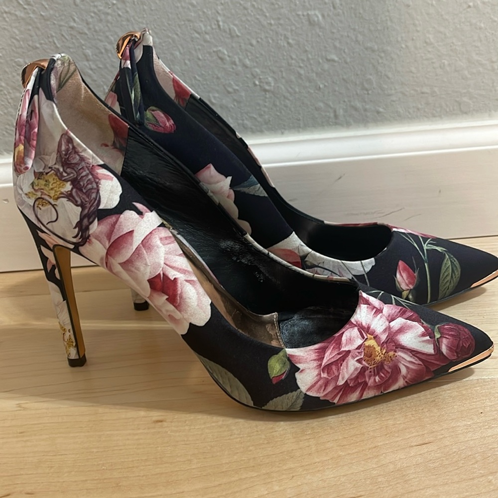 Ted Baker London Floral Printed Heels